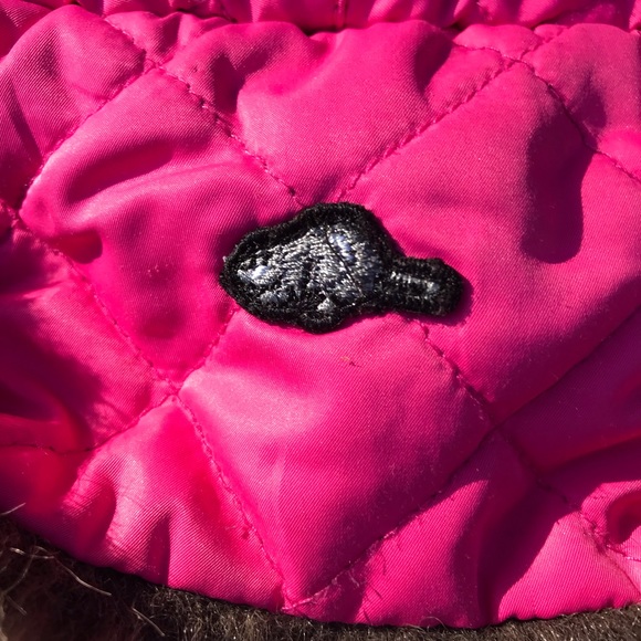 Roots Faux Fur Lined/Quilted Trapper/Aviator Hat - Picture 3 of 5